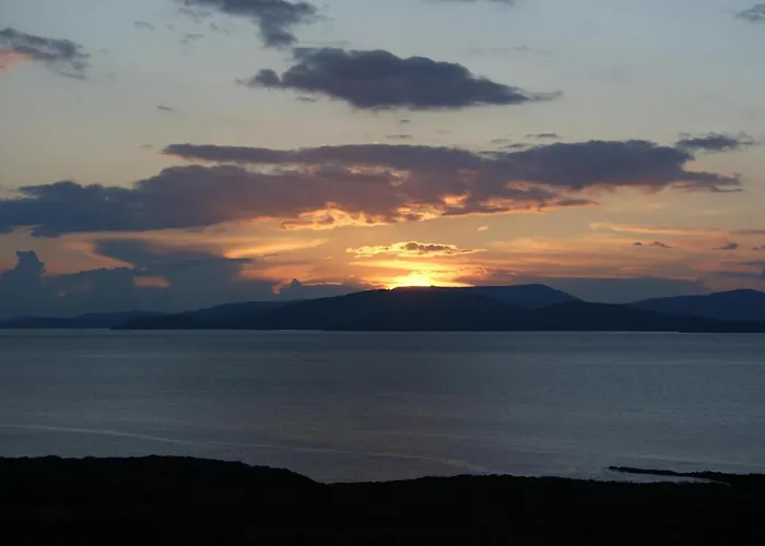 Sea View Sheeps Headbantry